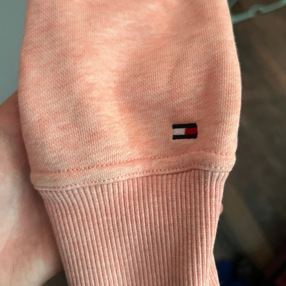 Tommy Hilfiger hoodie NWOT - Picture 4 of 5